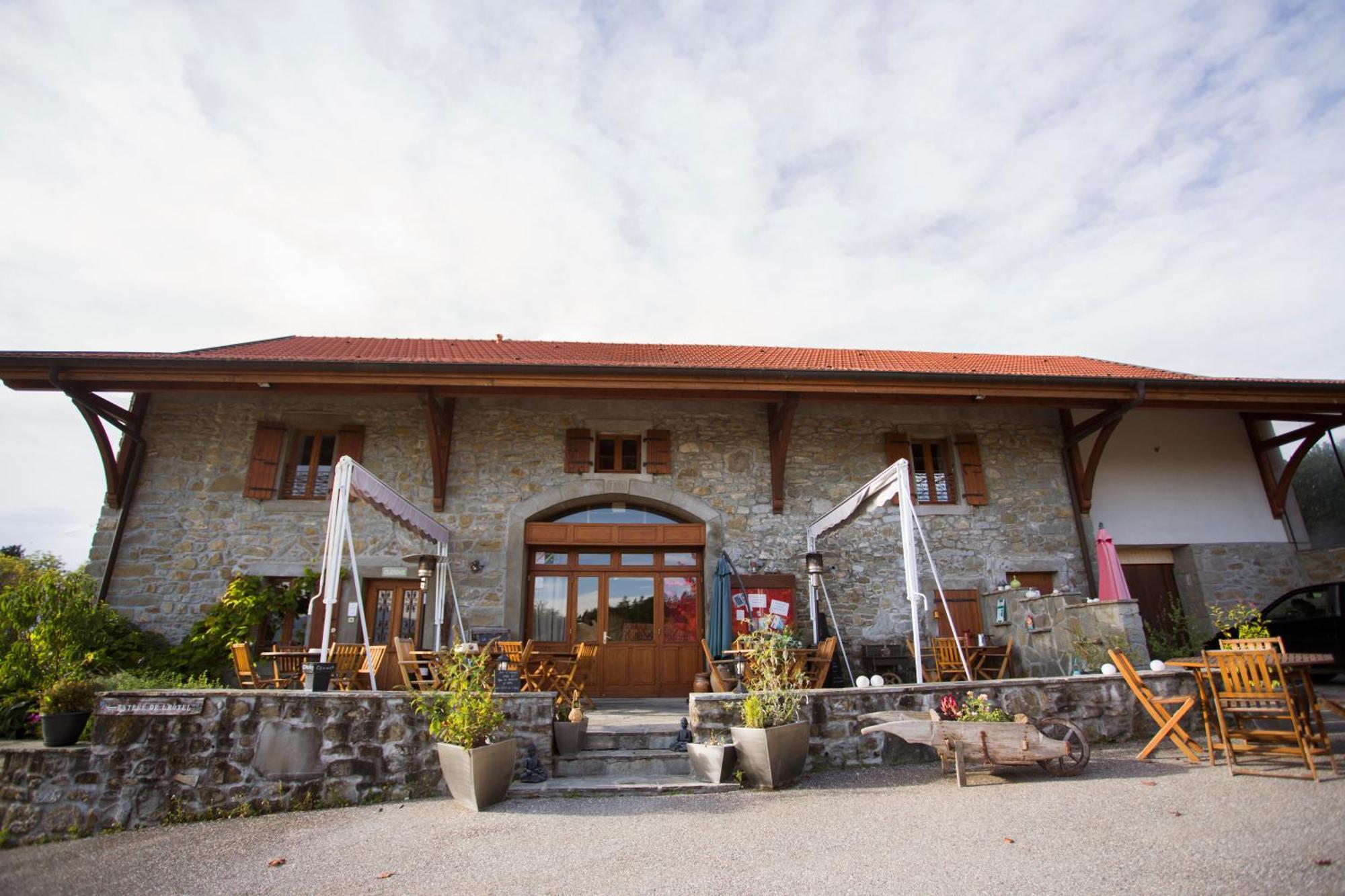 Le Bonheur Dans Le Pre Hotel Lucinges Ngoại thất bức ảnh