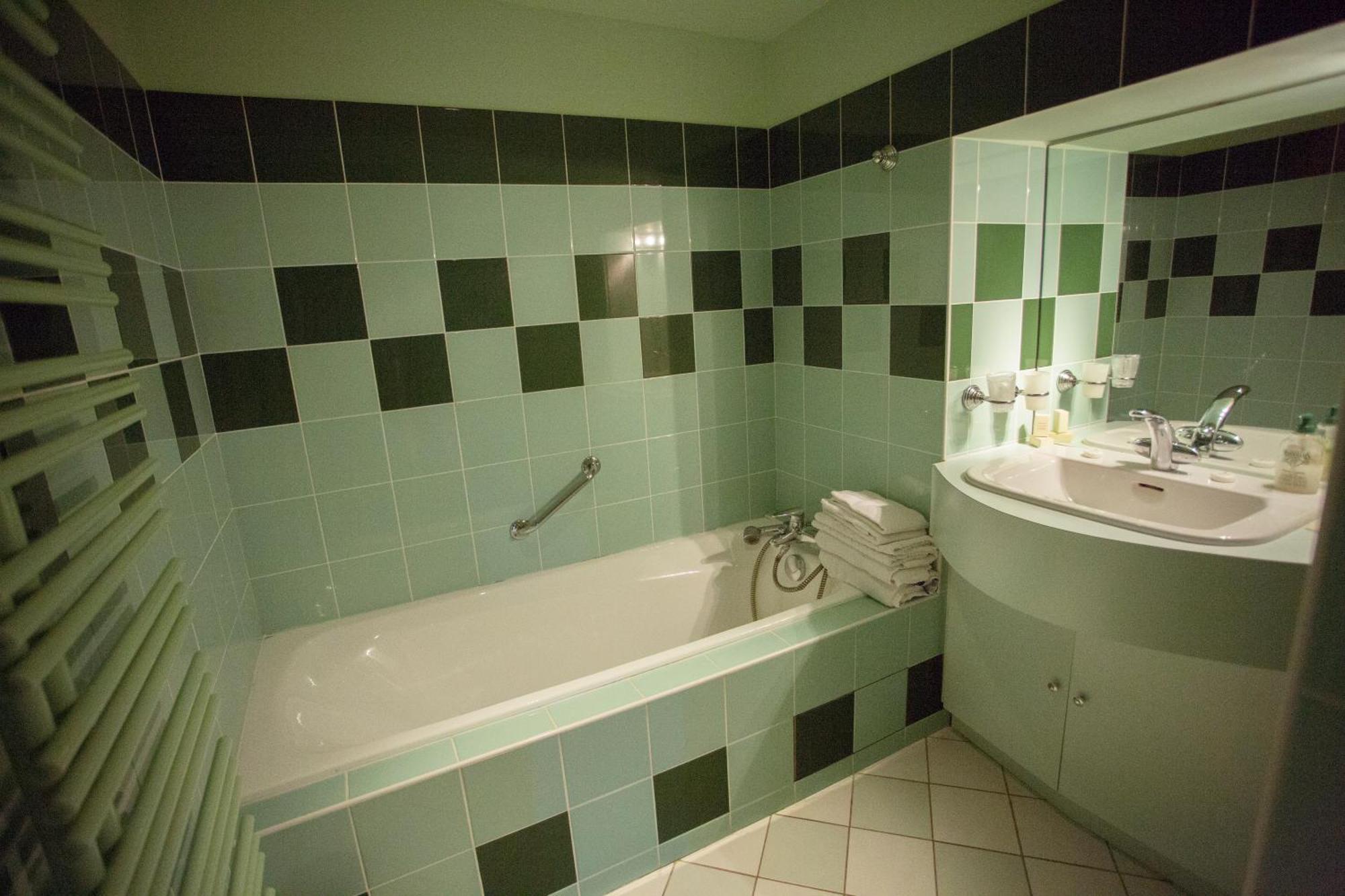 Le Bonheur Dans Le Pre Hotel Lucinges Ngoại thất bức ảnh